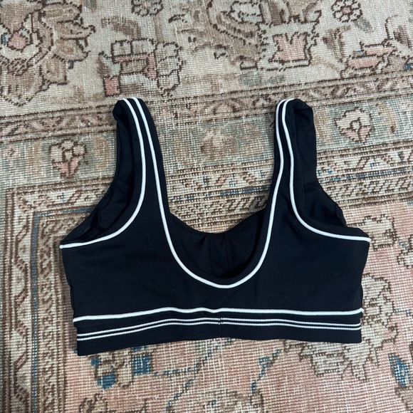 Authentic Alo black set - Picture 3 of 5